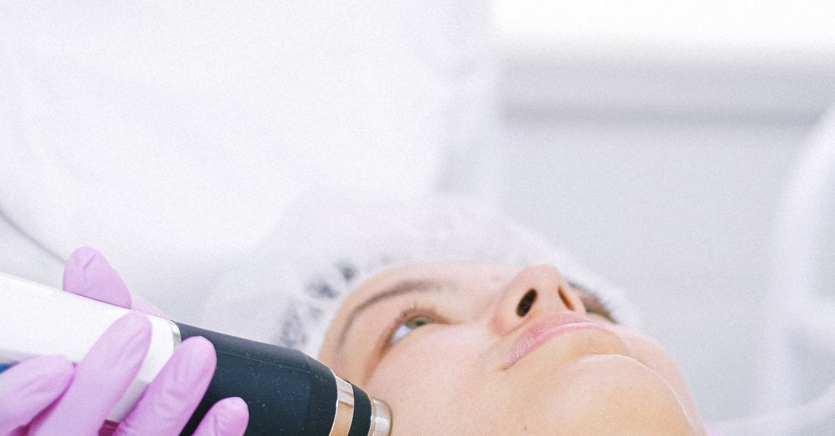 Myths and Facts About Sunscreens in the Queensland Sun