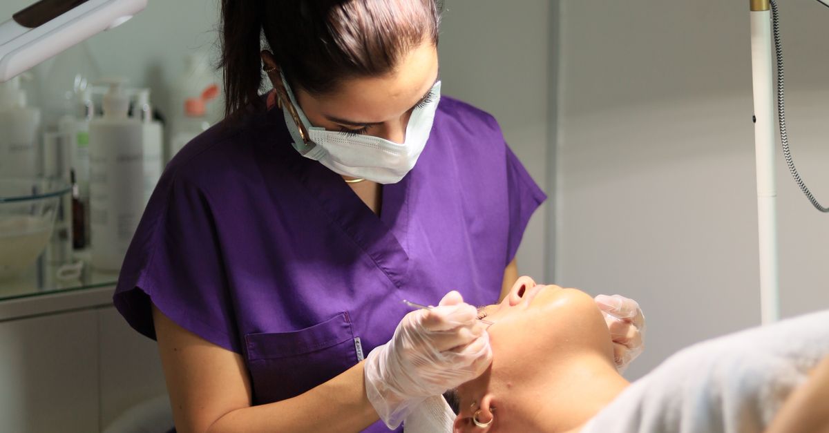 The Science Behind Laser Skin Resurfacing Explained